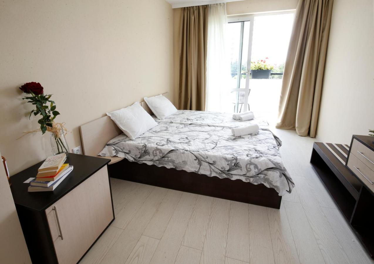Stayinn Rainbow Houses Beachfront By Asteri Hotels ซันนีบีช ภายนอก รูปภาพ