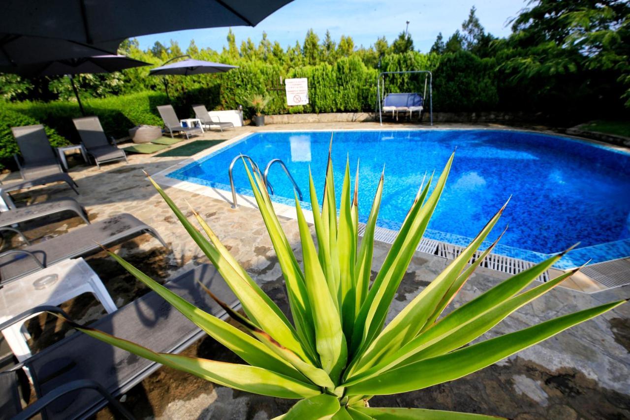 Stayinn Rainbow Houses Beachfront By Asteri Hotels ซันนีบีช ภายนอก รูปภาพ