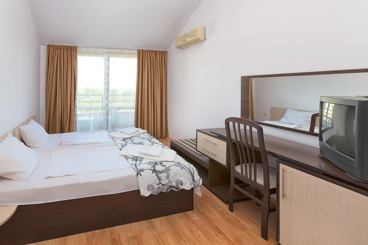 Stayinn Rainbow Houses Beachfront By Asteri Hotels ซันนีบีช ภายนอก รูปภาพ